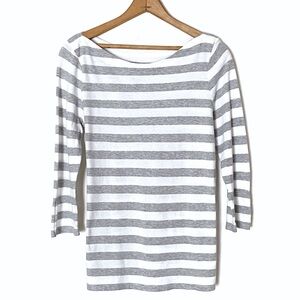 Gap The Essential Boatneck Top Grey Striped 3/4 Sleeve Tee Button Sleeve Detail